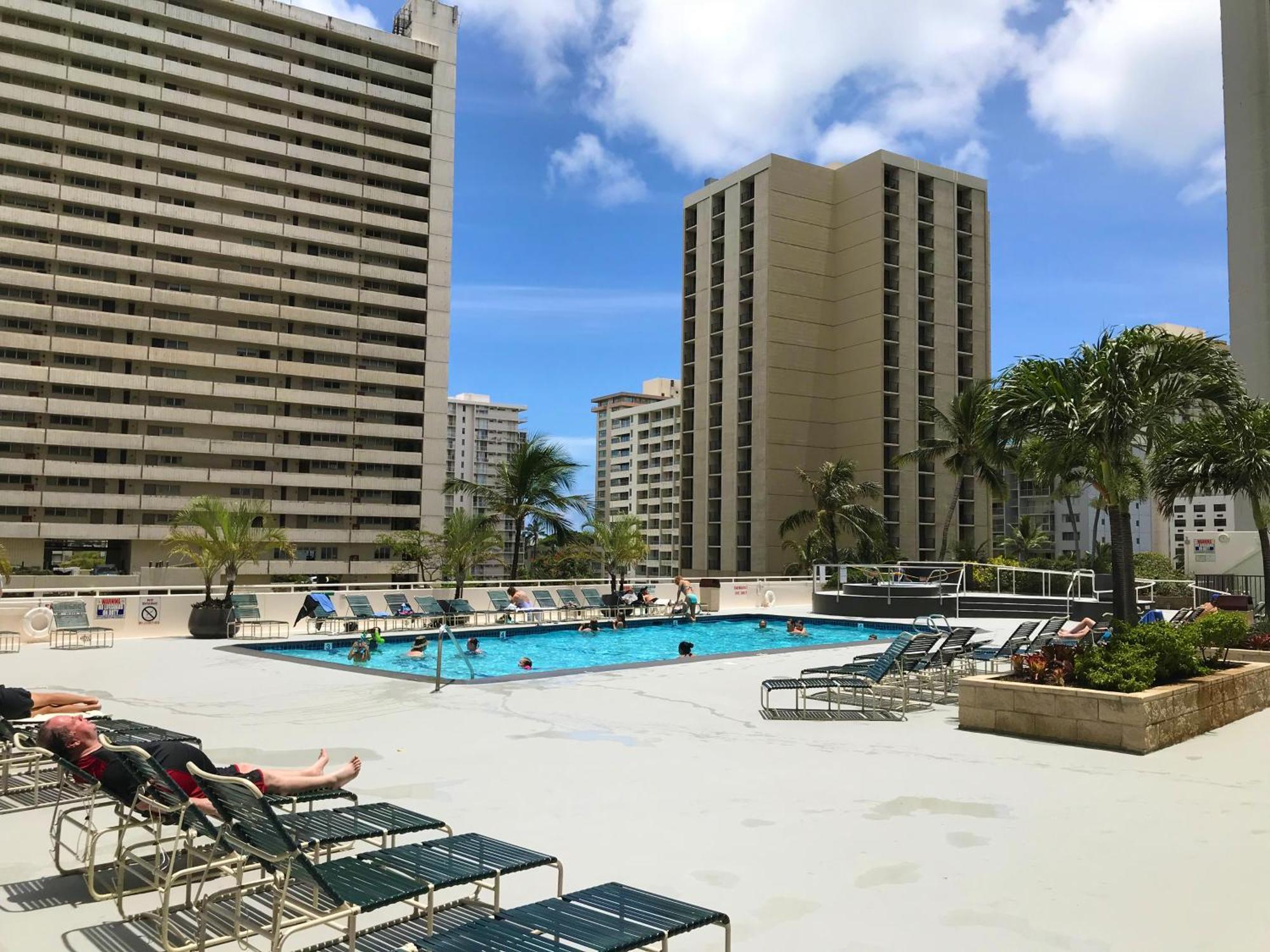 Aloha Vibes With Ocean Views, Near Beach & Parking! Honolulu Exterior photo